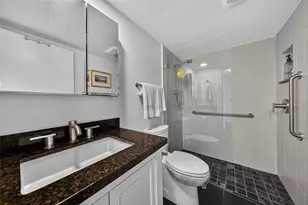 1100 SE 5th Ct, Pompano Beach, FL 33060 - Photo 13