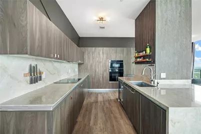 480 NE 31st Street #PH5104, Miami, FL 33137 - Photo 9