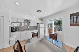 2850 NE 14th St, Pompano Beach, FL 33062 - Photo 23