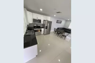 4041 SW 52nd Street, Dania Beach, FL 33004 - Photo 11