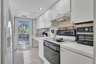 2841 N Ocean Blvd, Fort Lauderdale, FL 33308 - Photo 11