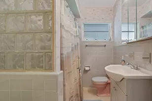 1122 Beach Rd, Riviera Beach, FL 33404 - Photo 19