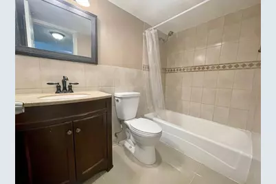 809 W Oakland Park Boulevard #J12, Fort Lauderdale, FL 33311 - Photo 5