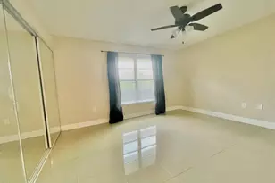 809 W Oakland Park Blvd, Oakland Park, FL 33311 - Photo 11