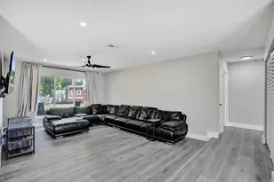 6411 SW 6th St, Margate, FL 33068 - Photo 17