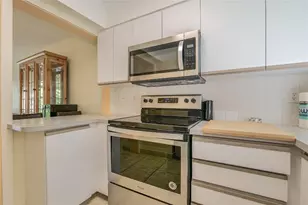 6010 S Falls Cir Dr, Lauderhill, FL 33319 - Photo 11