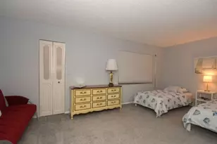 1018 NE 25th, Hallandale Beach, FL 33009 - Photo 29