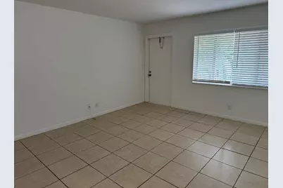 515 S Sequoia Drive #206, West Palm Beach, FL 33409 - Photo 11