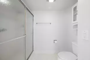 550 SW 137th Ave, Hollywood, FL 33027 - Photo 13