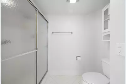 550 SW 137th Avenue #401L, Pembroke Pines, FL 33027 - Photo 13