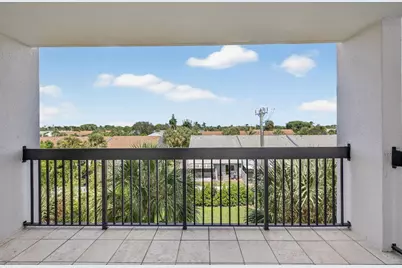 2707 NE 14th St Causeway #401, Pompano Beach, FL 33062 - Photo 9