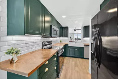 2707 NE 14th St Causeway #401, Pompano Beach, FL 33062 - Photo 5