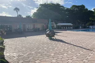 1005 Country Club Dr, Margate, FL 33063 - Photo 41