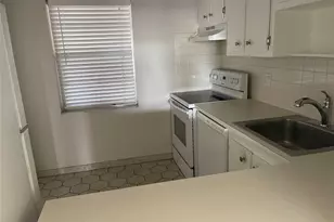 1005 Country Club Dr, Margate, FL 33063 - Photo 3