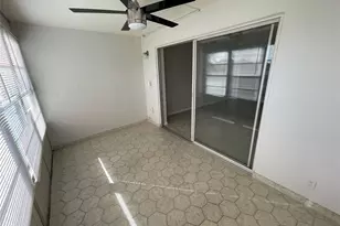 1005 Country Club Dr, Margate, FL 33063 - Photo 17