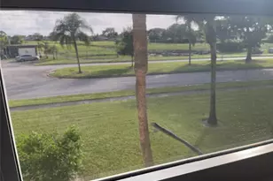 1005 Country Club Dr, Margate, FL 33063 - Photo 19