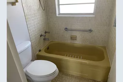 1005 Country Club Drive #205, Margate, FL 33063 - Photo 5