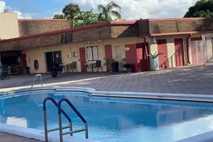 1005 Country Club Dr, Margate, FL 33063 - Photo 47