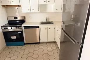 1005 Country Club Dr, Margate, FL 33063 - Photo 1