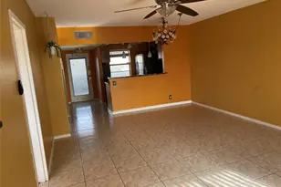 1025 Country Club Dr, Margate, FL 33063 - Photo 11