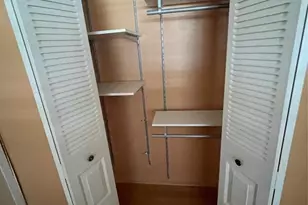 1025 Country Club Dr, Margate, FL 33063 - Photo 33