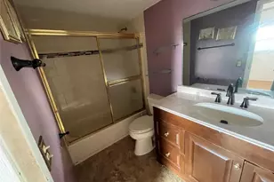 1025 Country Club Dr, Margate, FL 33063 - Photo 21