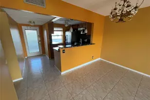 1025 Country Club Dr, Margate, FL 33063 - Photo 25