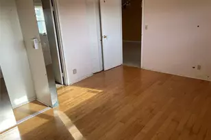 1025 Country Club Dr, Margate, FL 33063 - Photo 17