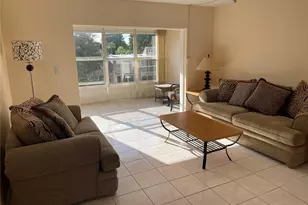1025 Country Club Dr, Margate, FL 33063 - Photo 11