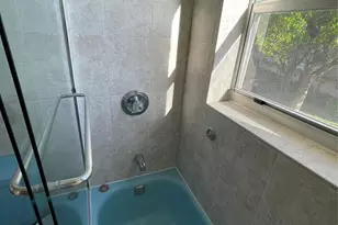 1025 Country Club Dr, Margate, FL 33063 - Photo 13