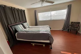 1025 Country Club Dr, Margate, FL 33063 - Photo 9