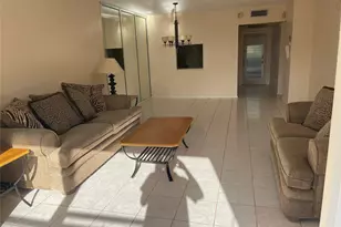 1025 Country Club Dr, Margate, FL 33063 - Photo 9