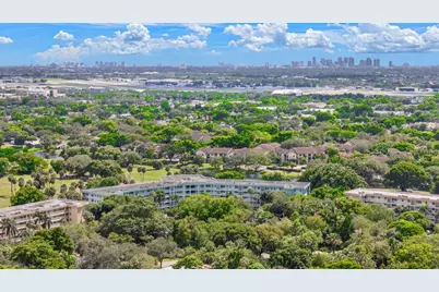 806 Cypress Grove Lane #403, Pompano Beach, FL 33069 - Photo 29