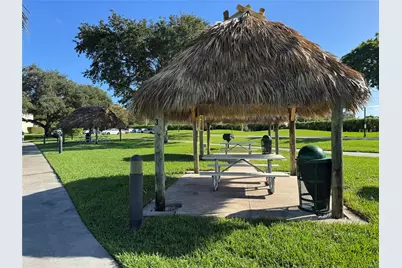 112 Lake Emerald #206, Fort Lauderdale, FL 33309 - Photo 37