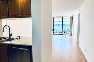 112 Lake Emerald Unit, Oakland Park, FL 33309 - Photo 7