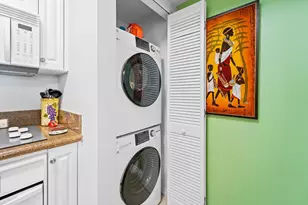 347 N New River Dr E Unit, Fort Lauderdale, FL 33301 - Photo 11