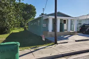 258 Adams Pl, Pahokee, FL 33476 - Photo 3