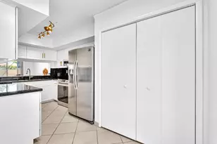 7903 NW 7th Ct, Plantation, FL 33324 - Photo 17