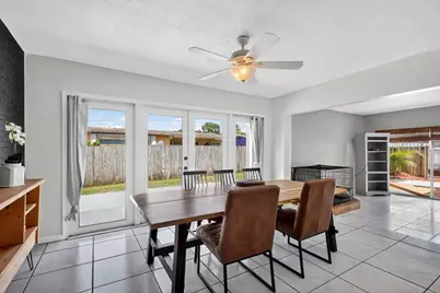 7641 NW 6th Court, Hollywood, FL 33024 - Photo 17