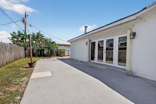 7641 NW 6th Ct, Hollywood, FL 33024 - Photo 43