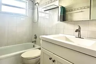 1000 NE 14 Unit, Hallandale Beach, FL 33009 - Photo 23