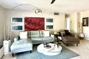 1000 NE 14 Unit, Hallandale Beach, FL 33009 - Photo 11