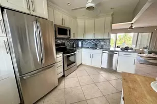 1000 NE 14 Unit, Hallandale Beach, FL 33009 - Photo 9