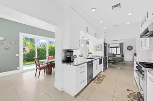 2228 NE 26th St, Pompano Beach, FL 33064 - Photo 11