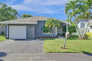 967 NW 89th Ave, Plantation, FL 33324 - Photo 23
