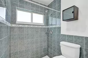 967 NW 89th Ave, Plantation, FL 33324 - Photo 25