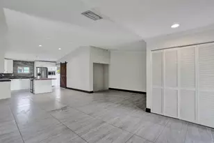 967 NW 89th Ave, Plantation, FL 33324 - Photo 7