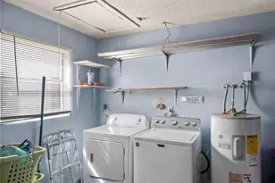 6301 Silver Moon Ln, Greenacres, FL 33463 - Photo 15