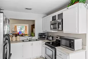 6301 Silver Moon Ln, Greenacres, FL 33463 - Photo 9
