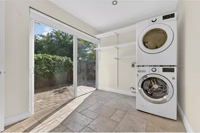 2110 NE 56th Street, Fort Lauderdale, FL 33308 - Photo 29